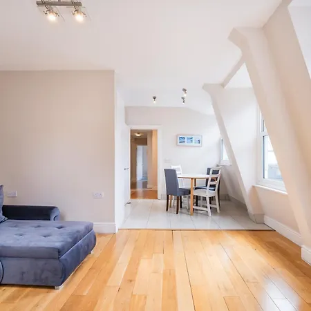 Paddington Modern Apartments London Exterior photo