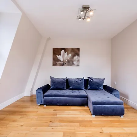 Paddington Modern Apartments London Exterior photo