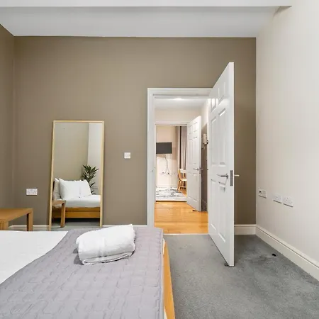 Paddington Modern Apartments London Exterior photo