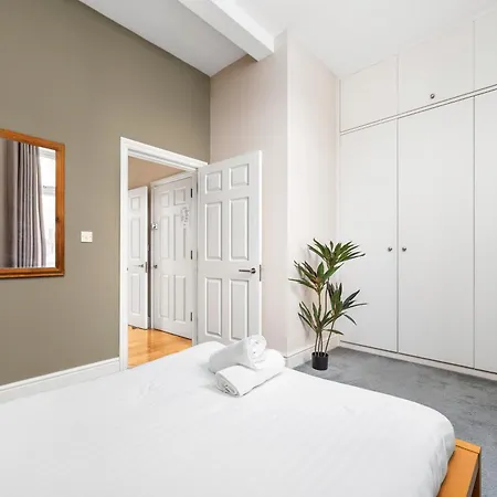 Paddington Modern Apartments London Exterior photo